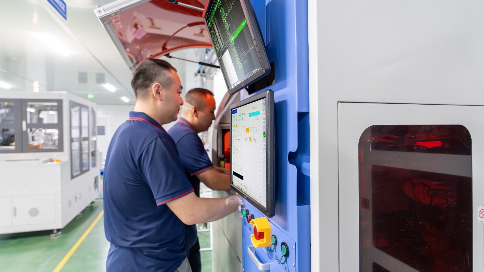 1759213630606308.jpg DSC05359-已增强-降噪-加屏幕内容.jpg